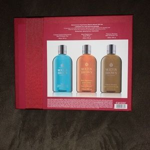 Molton Brown Peppercorn Tobacco Coastal Cypress